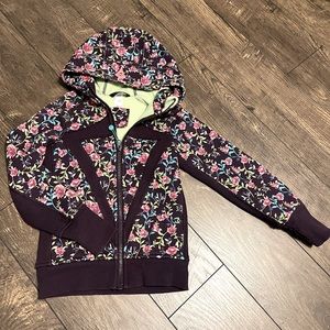 EUC ivivva hoodie